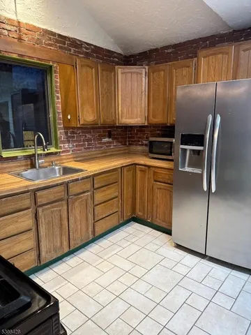 $2,100 | 54 Roosevelt Trail, Hopatcong, NJ 07843