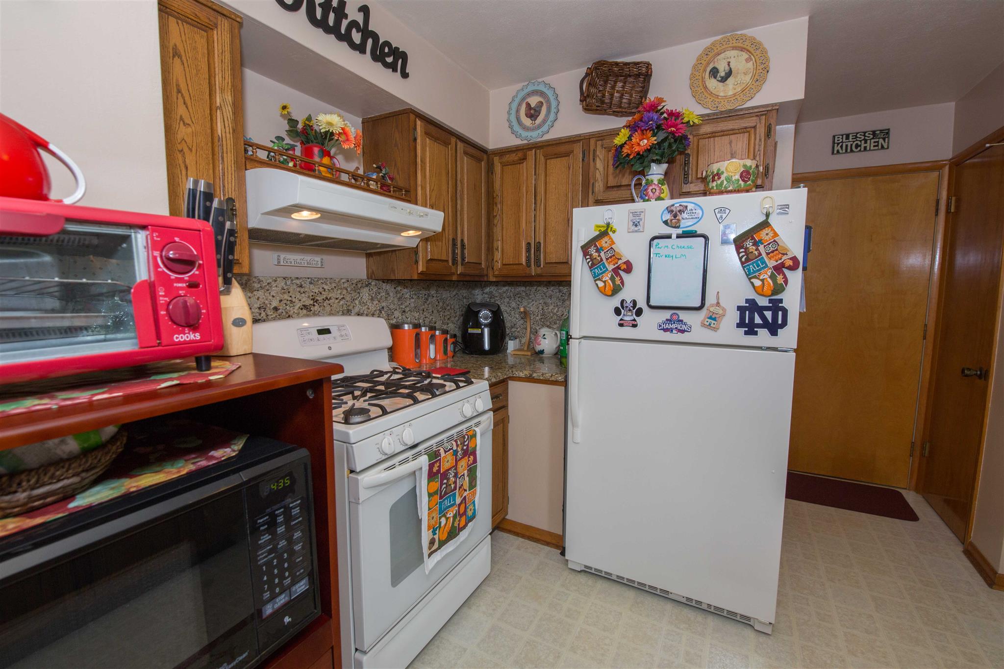 52830 Ruth Street Granger, IN 46530 - Photo 11 of 34 Gallery Image 11
