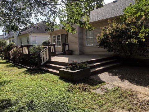 330 Astor Way Franklin, TN 37064 - Photo 4 of 17 a front view of a house with yard