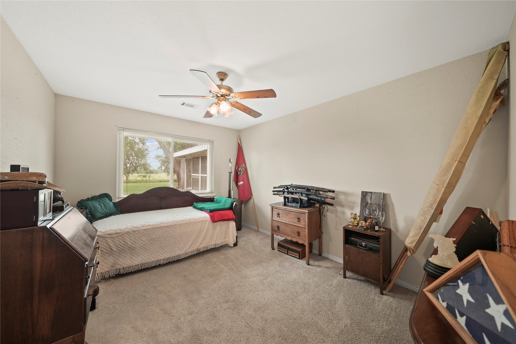 4911 Brister Road Rosharon, TX 77583 - Photo 20 of 31 2nd bedroom