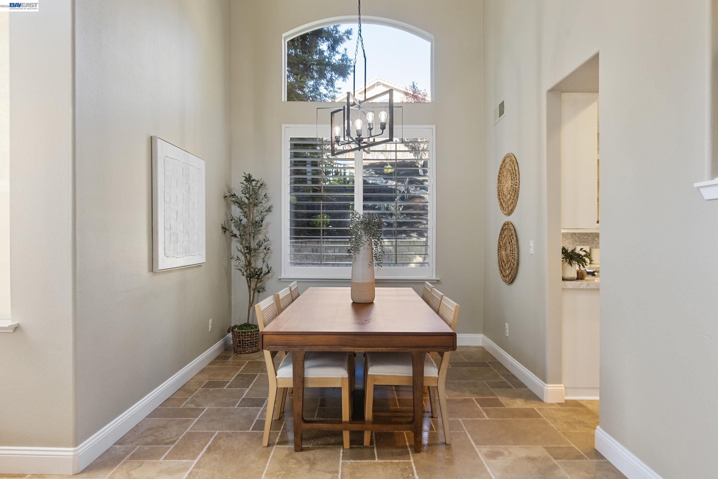 377 Squirrel Ridge Way Danville, CA 94506 - Photo 11 of 63