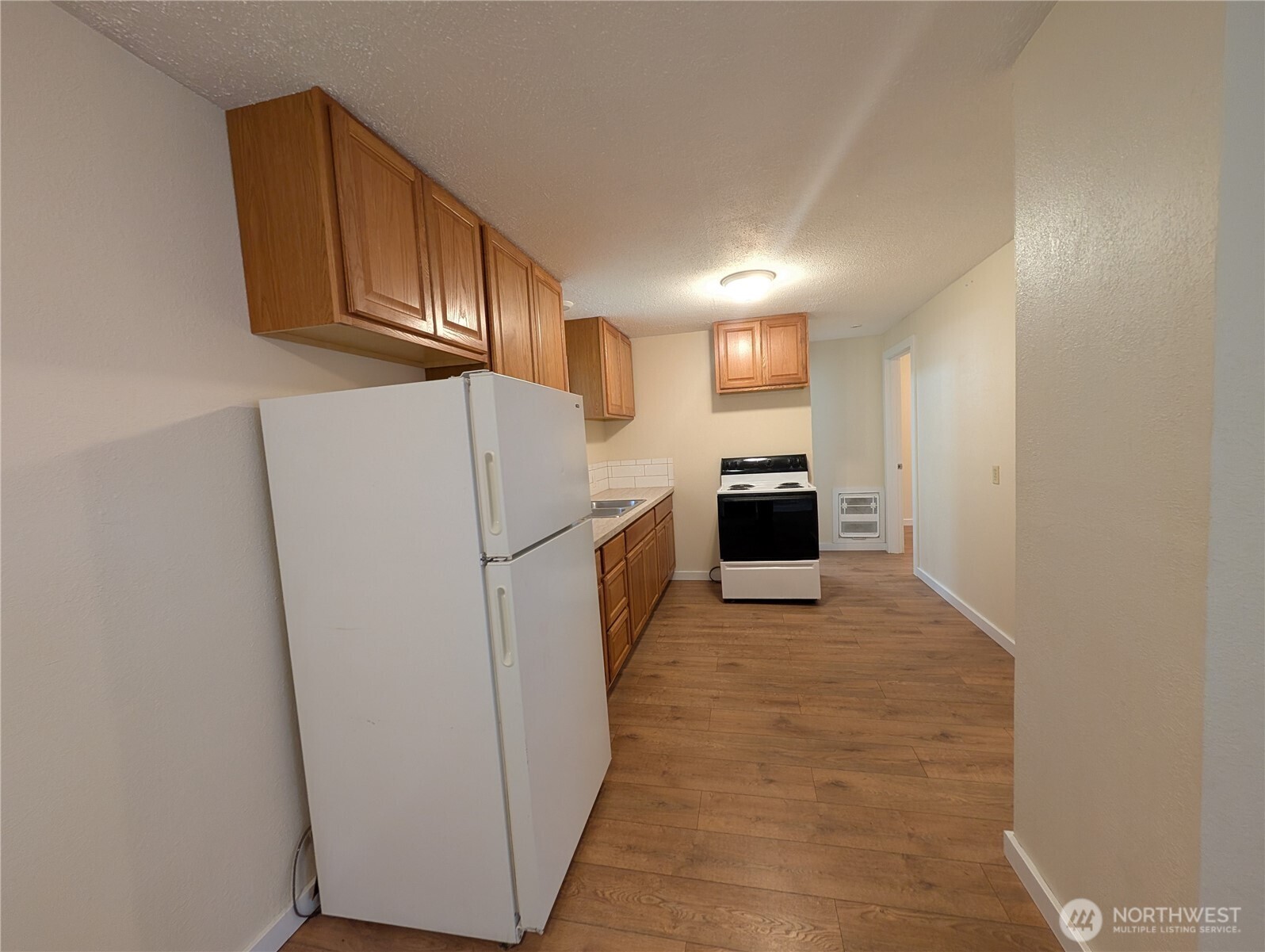 11002 Idlewild Road Southwest Lakewood, WA 98498 - Photo 8 of 17