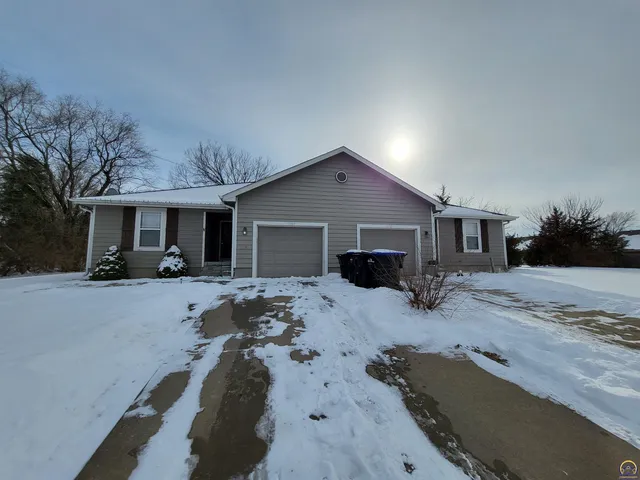 $385,000 | 3503-3505 Southeast Taurus Avenue, Topeka, KS 66605