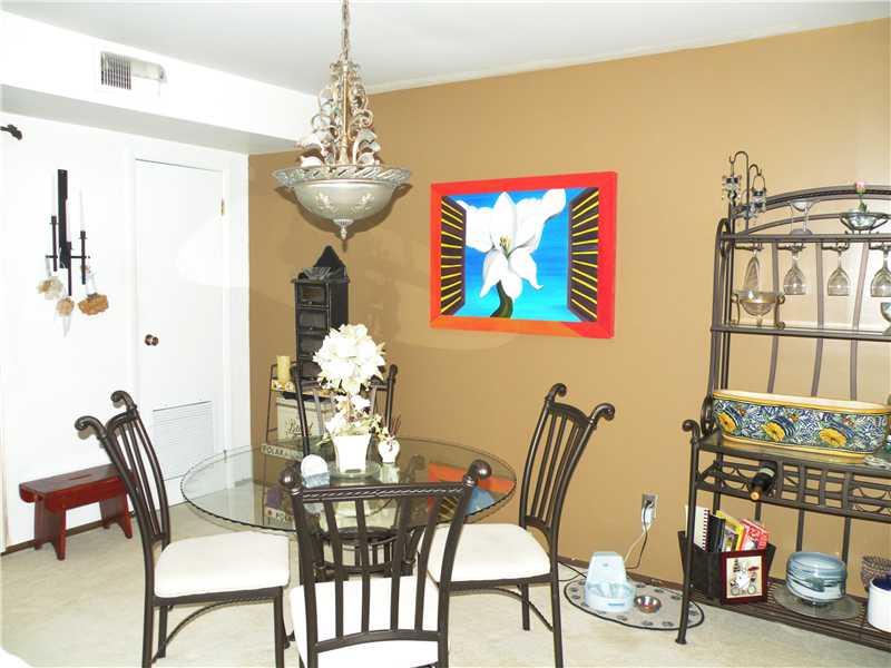 551 Sloop Road, Unit 62 Pittsburgh, PA 15237 - Photo 7 of 14 Dining Room.