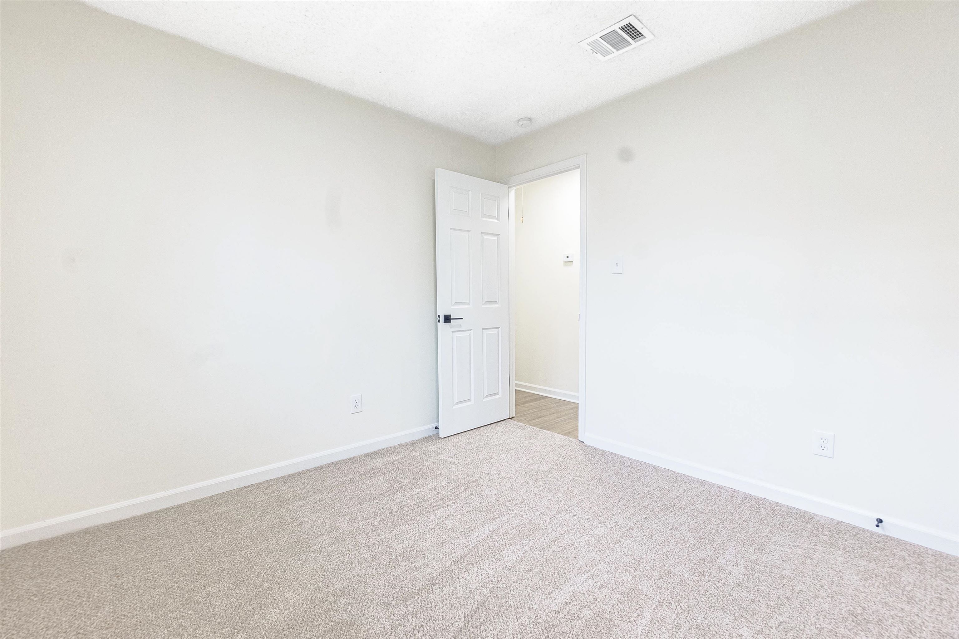 6538 Castle Ridge Cove Memphis, TN 38141 - Photo 13 of 27 View of carpeted spare room