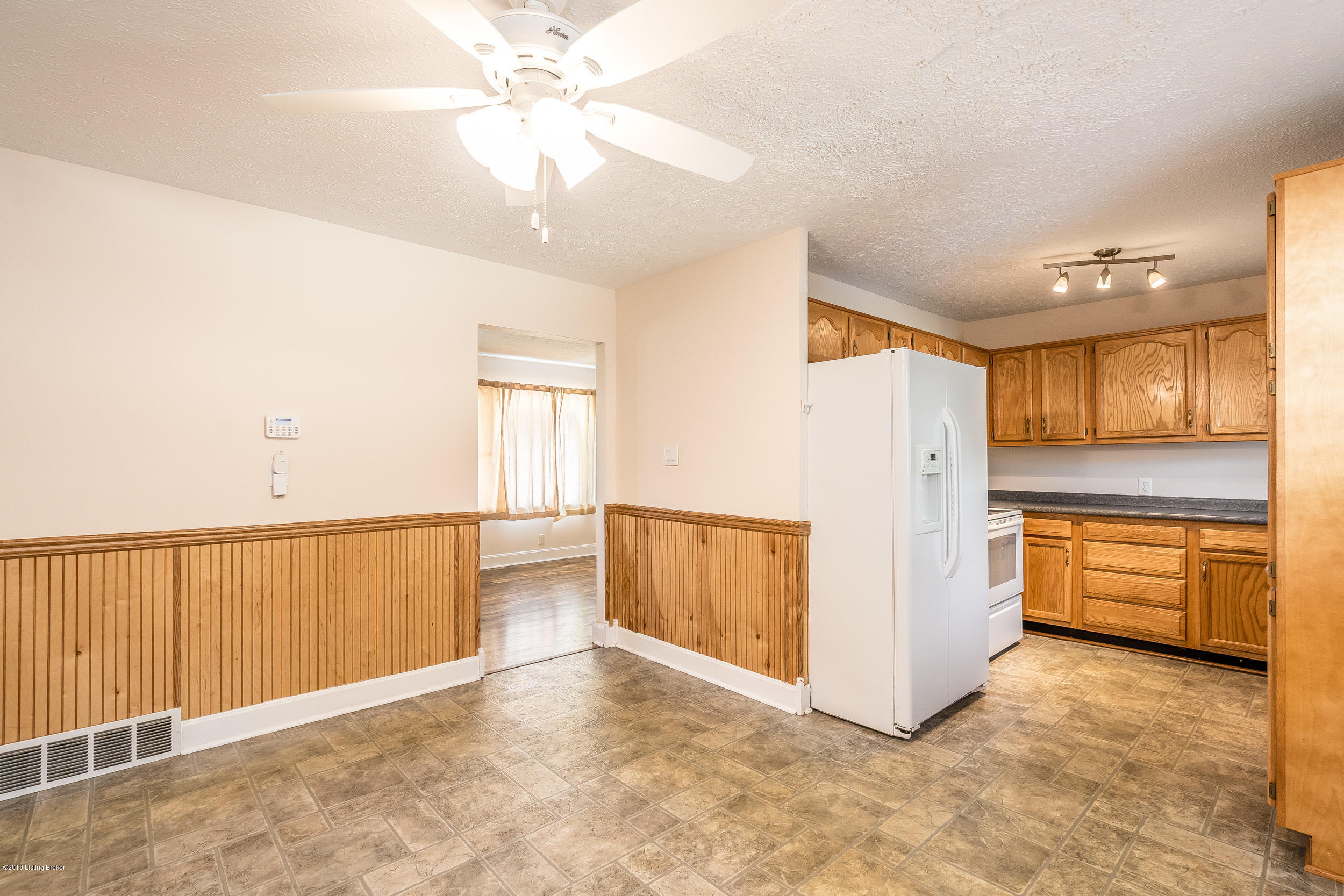 5404 Layne Rd-20