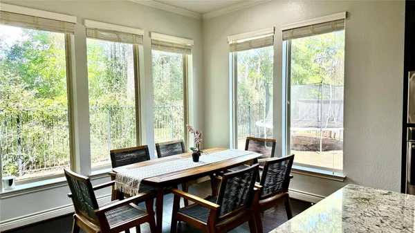 $3,100 | 27 Jonquil Place, Tomball, TX 77375