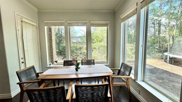 $3,100 | 27 Jonquil Place, Tomball, TX 77375