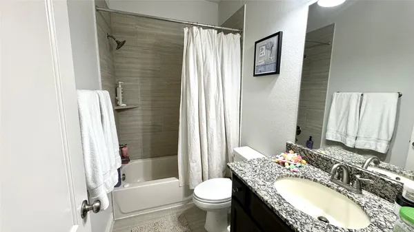 $3,100 | 27 Jonquil Place, Tomball, TX 77375