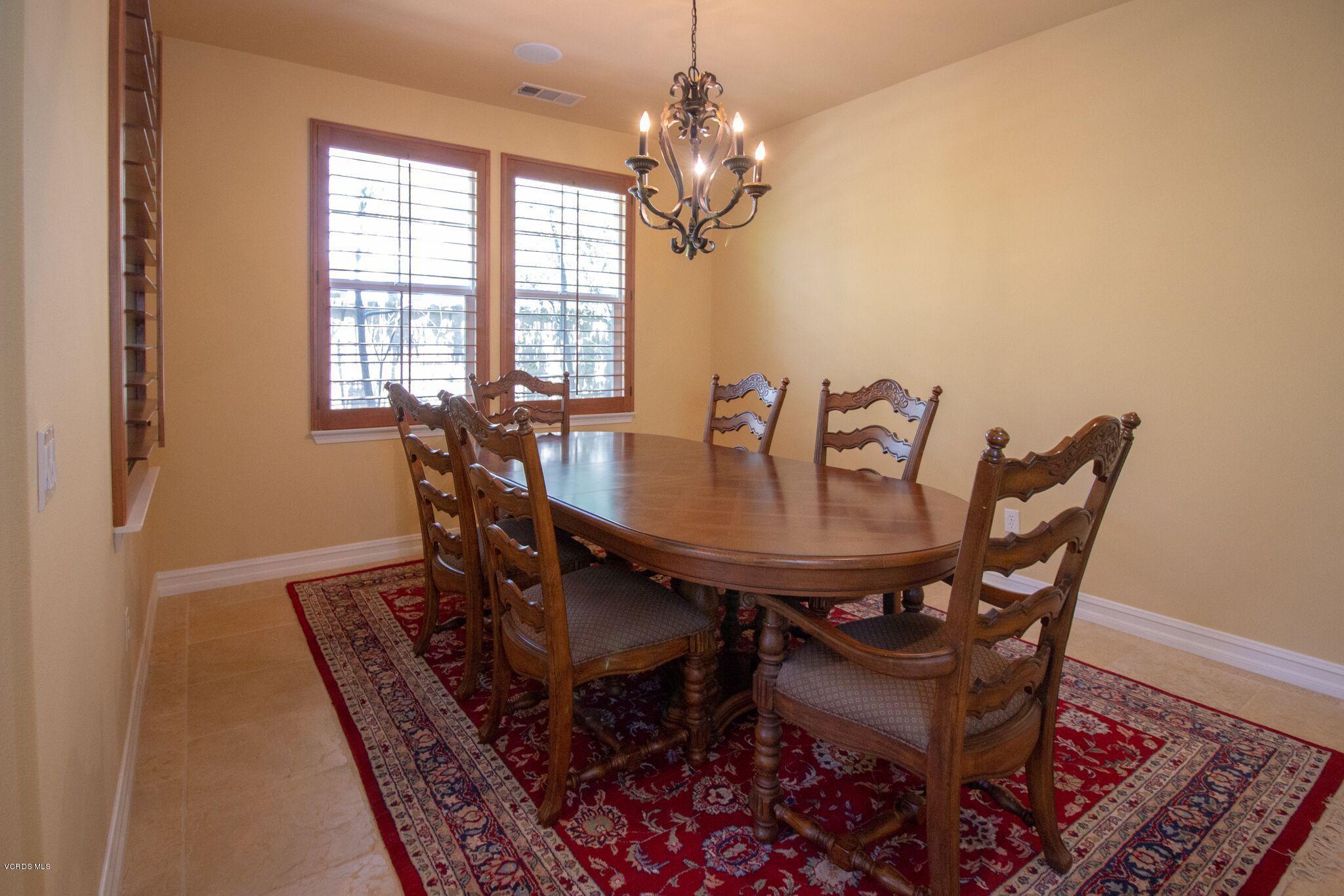 340 Spring Park Road Camarillo, CA 93012 - Photo 12 of 27 SpringPark_020_preview
