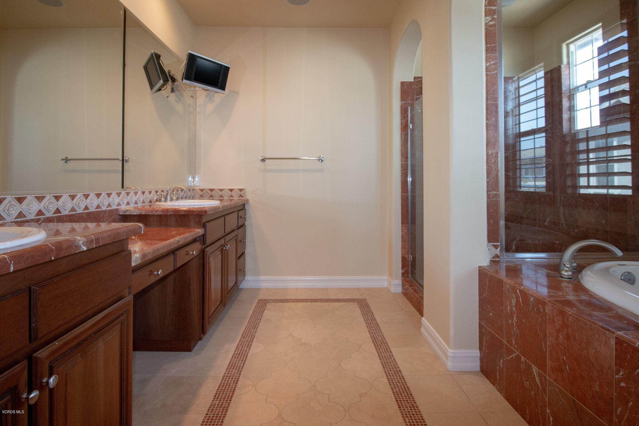340 Spring Park Road Camarillo, CA 93012 - Photo 18 of 27 SpringPark_029_preview