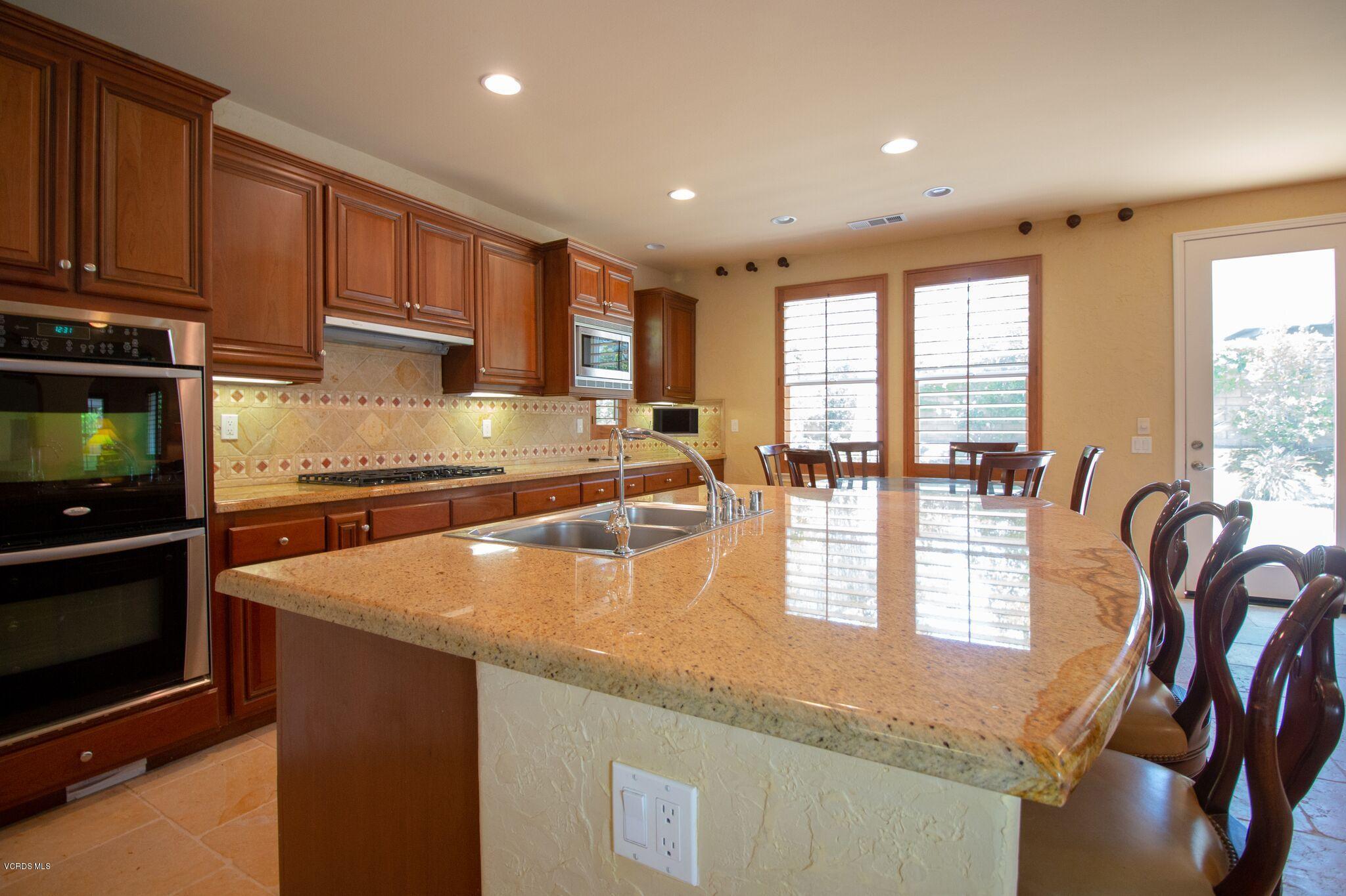 340 Spring Park Road Camarillo, CA 93012 - Photo 5 of 27 SpringPark_009_preview