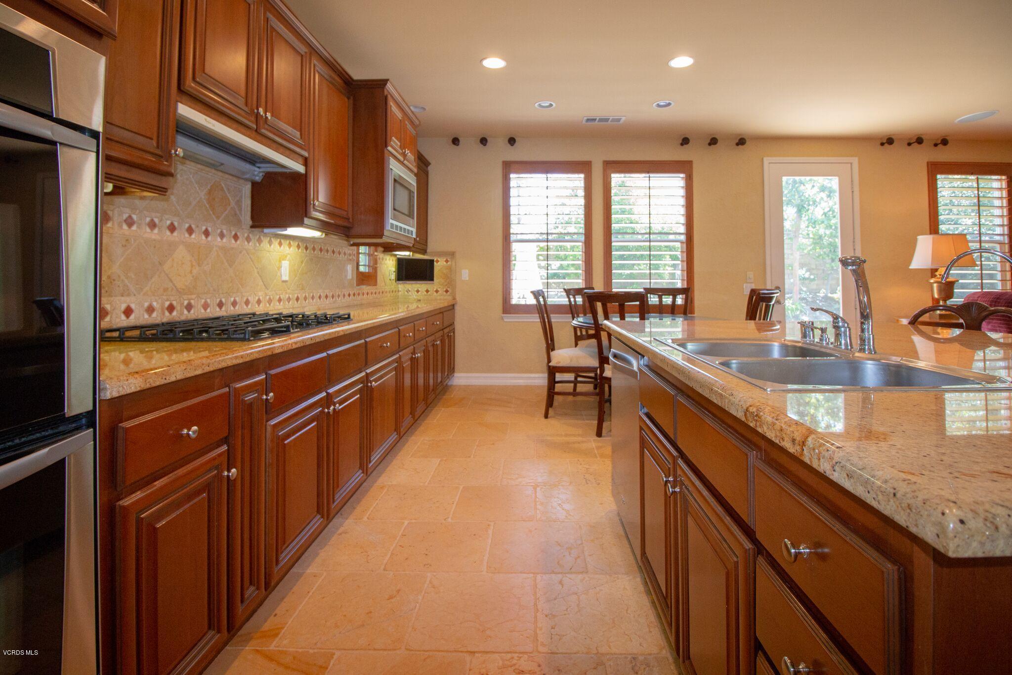 340 Spring Park Road Camarillo, CA 93012 - Photo 6 of 27 SpringPark_010_preview