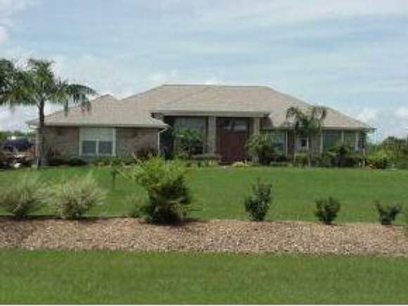 348 Deer Run Palm Bay, FL 32909 - Photo 1 of 6 Primary Photo