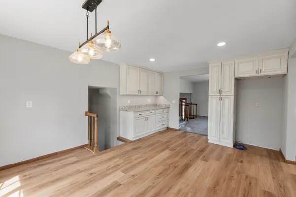 $800,000 | 3975 Margolis Drive, West Bend, WI 53095