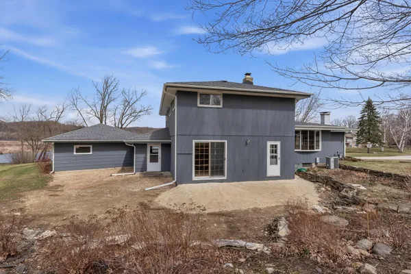 $800,000 | 3975 Margolis Drive, West Bend, WI 53095