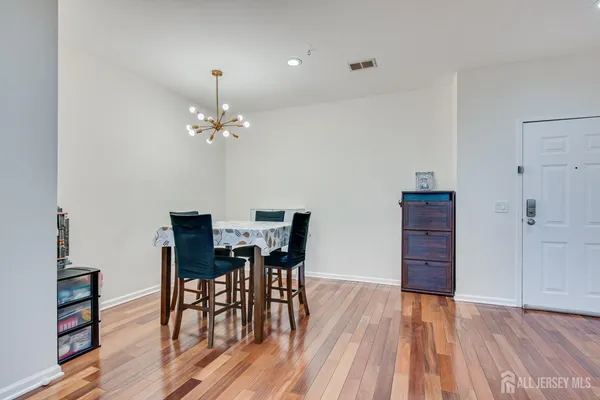 $2,800 | 2822 Edward Stec Boulevard, Edison, NJ 08837