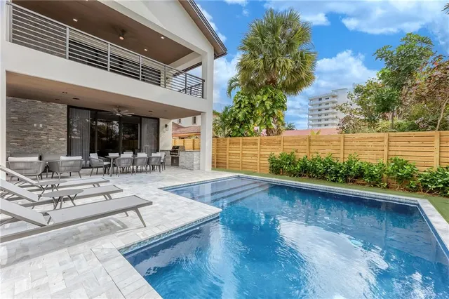 $29,995 | 2929 Center Avenue, Fort Lauderdale, FL 33308