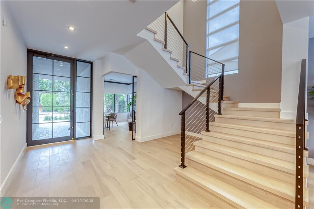 2929 Center Avenue Fort Lauderdale, FL 33308 - Photo 20 of 35 a view of entryway and hall with wooden floor