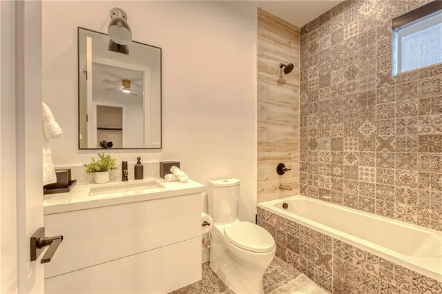 $29,995 | 2929 Center Avenue, Fort Lauderdale, FL 33308