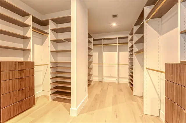 $29,995 | 2929 Center Avenue, Fort Lauderdale, FL 33308