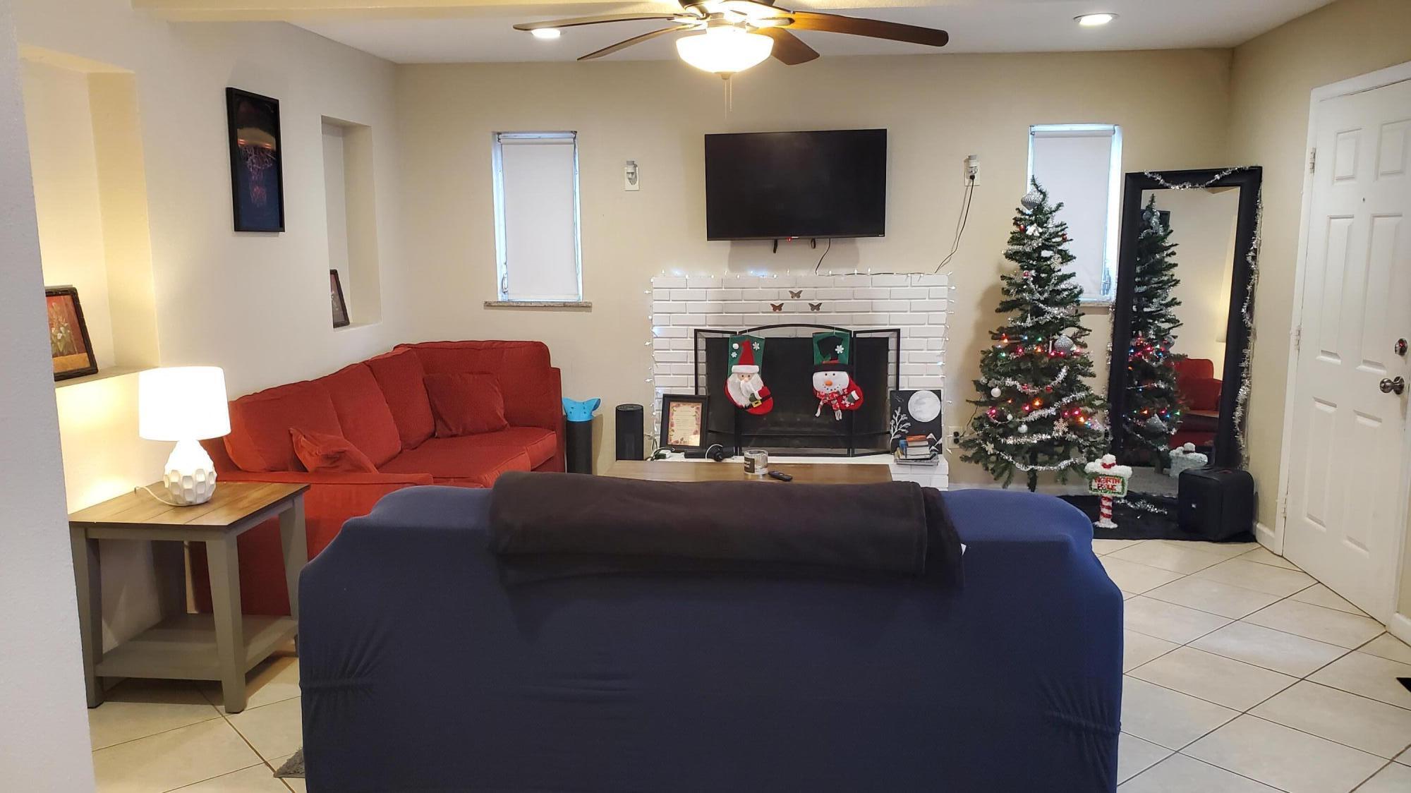 2407 Delaware Avenue Fort Pierce, FL 34950 - Photo 5 of 27 20231222_121828