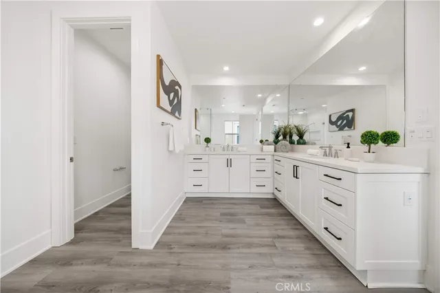 $3,380,000 | 59 Longchamp, Irvine, CA 92602