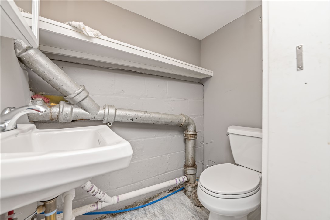 127 Castleford Road Greece, NY 14616 - Photo 24 of 26