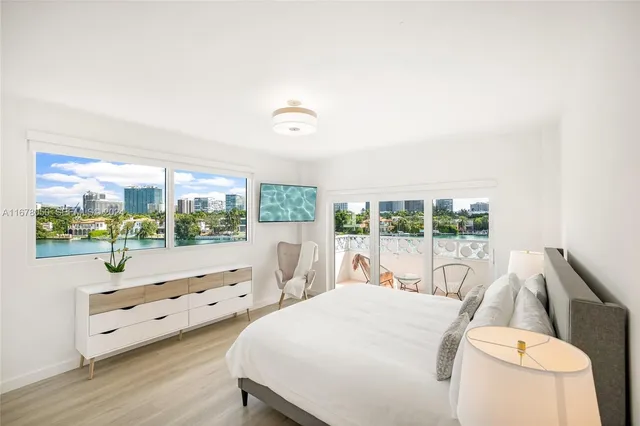 $5,900 | 9881 East Bay Harbor Drive, Unit 301, Bay Harbor Islands, FL 33154