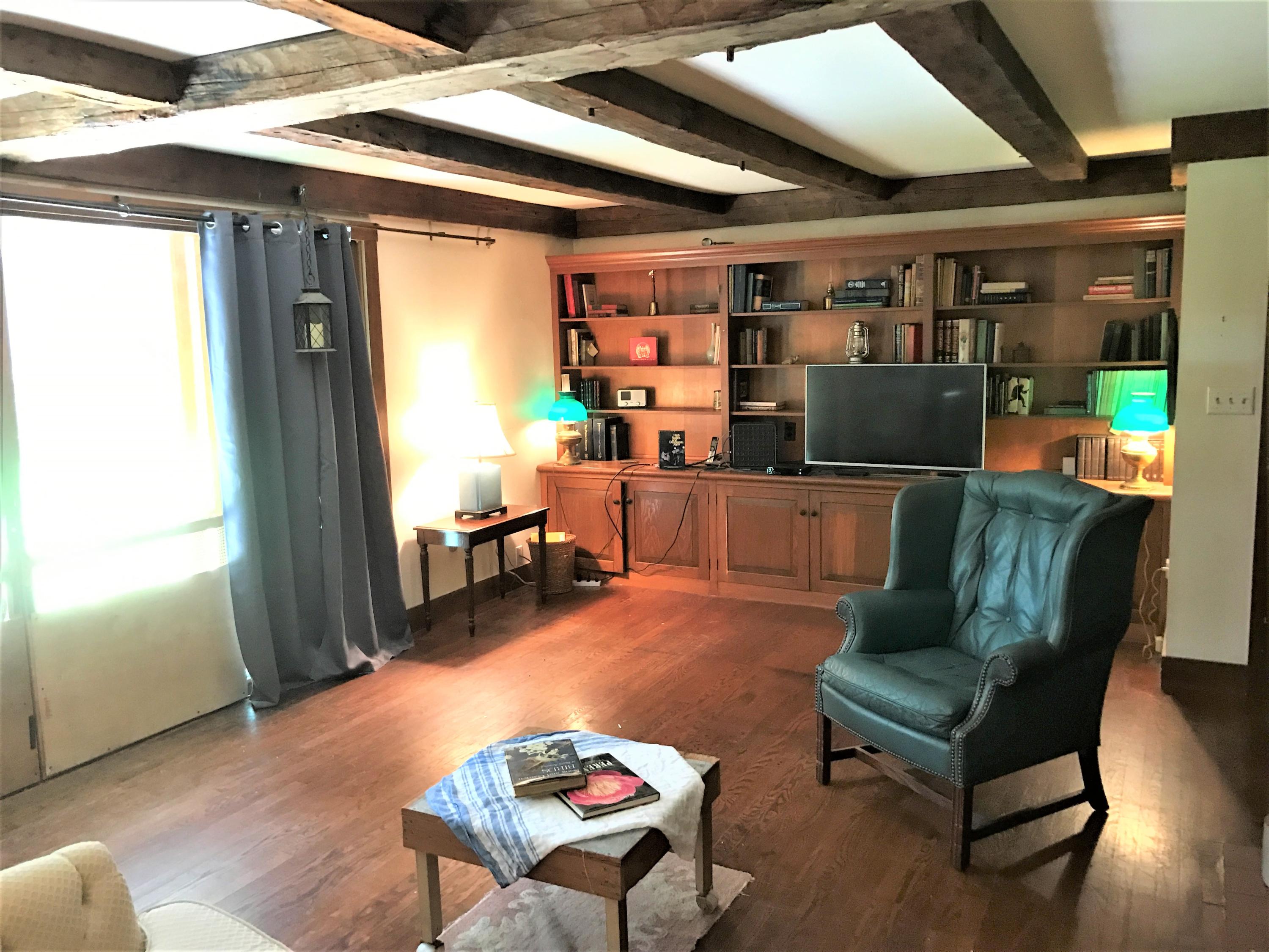 13 Constitution Road Kennebunk, ME 04043 - Photo 22 of 45 Family room