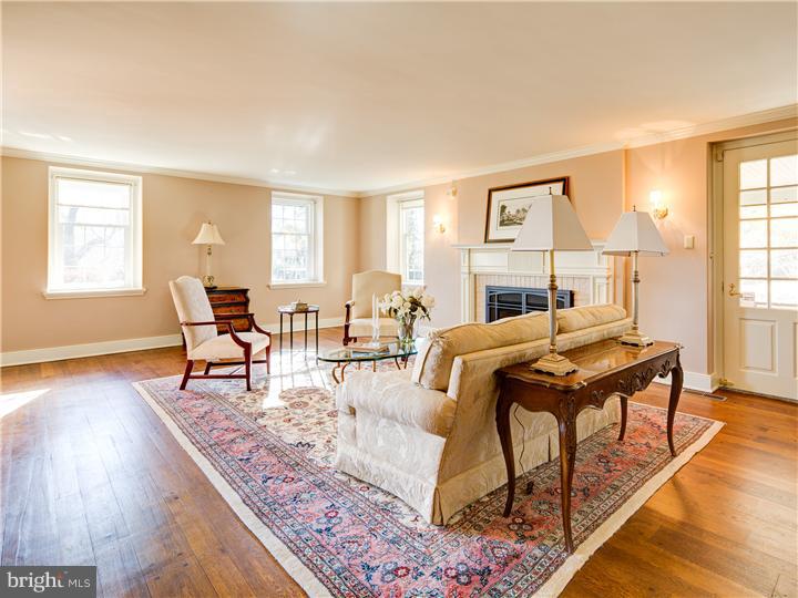 735 Righters Mill Road Penn Valley, PA 19072 - Photo 4 of 25 Living Room