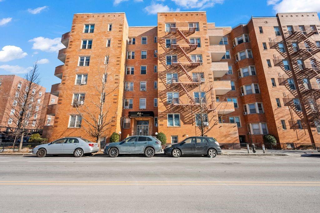 9425 Shore Road, Unit 2J Brooklyn, NY 11209 - Photo 11 of 21 Gallery Image 11