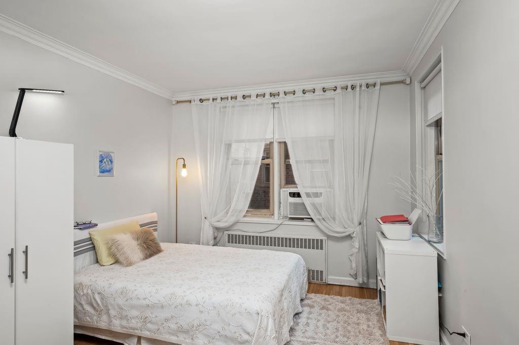 9425 Shore Road, Unit 2J Brooklyn, NY 11209 - Photo 18 of 21 Gallery Image 18