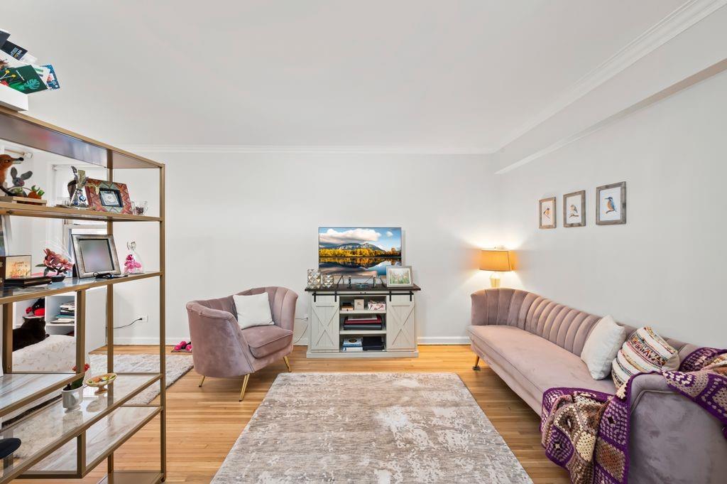 9425 Shore Road, Unit 2J Brooklyn, NY 11209 - Photo 2 of 21 Gallery Image 2