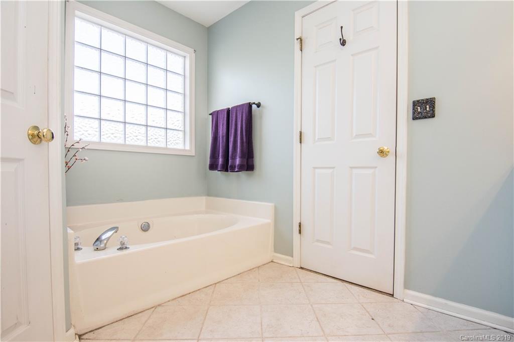 705 Rocky Ridge Court York, SC 29745 - Photo 28 of 35 Gallery Image 28