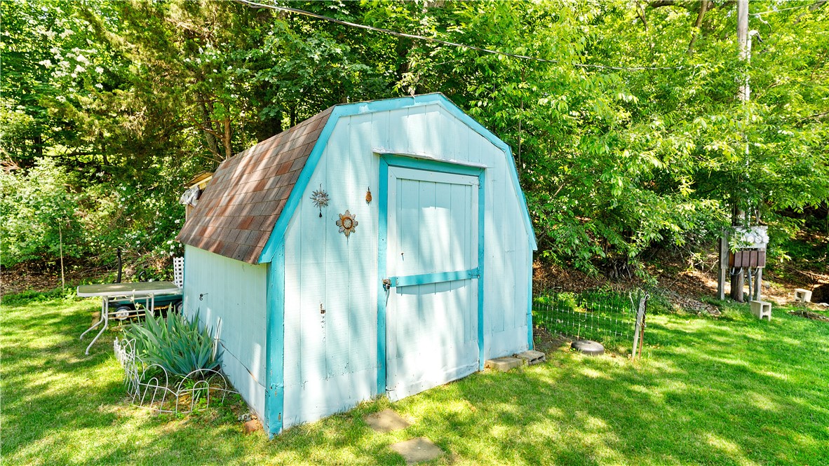 979 Toll Gate Road Warwick, RI 02886 - Photo 15 of 16