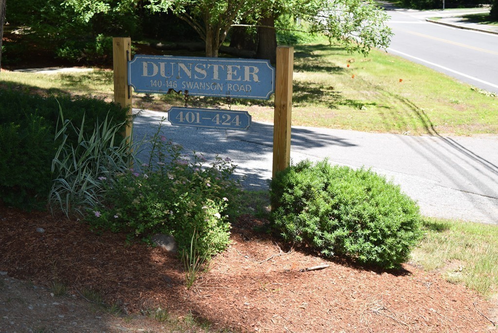 140 Swanson Road, Unit 413 Boxborough, MA 01719 - Photo 24 of 26 a view of a garden