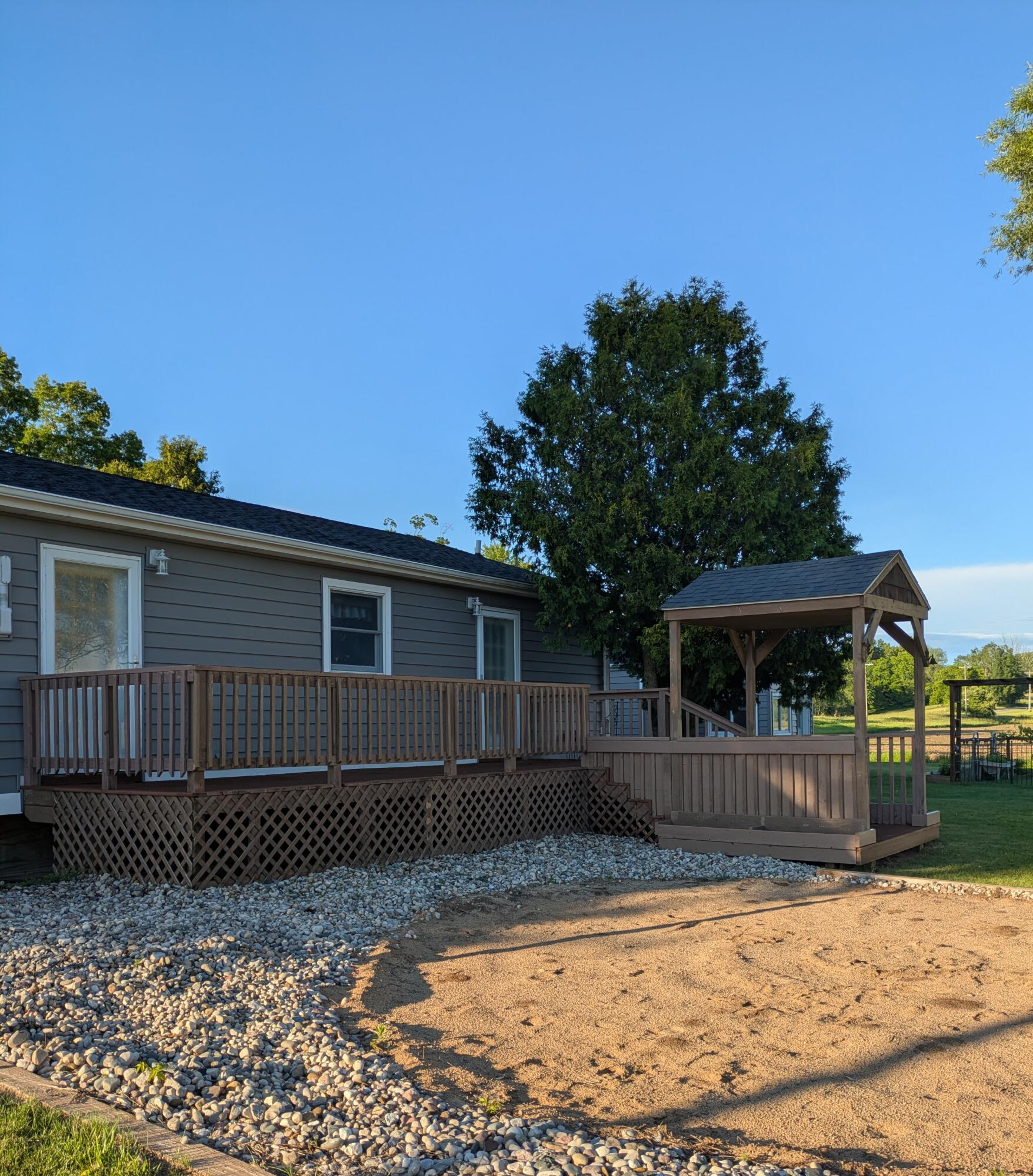 8219 East Harrison Road Walkerville, MI 49459 - Photo 28 of 32 PXL_20260617_000301272