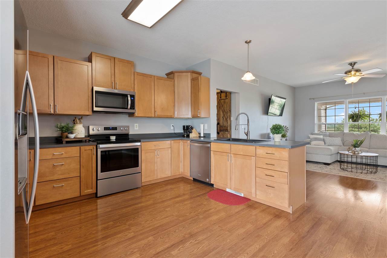 4912 Walnut Road Southwest Kalona, IA 52247 - Photo 3 of 38 Gallery Image 3