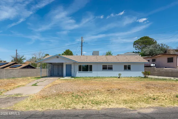 $293,000 | 1120 East Crestwood Drive, Globe, AZ 85501