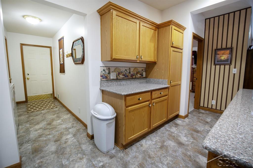 7878 Beaver Road St. Charles, MI 48655 - Photo 8 of 34