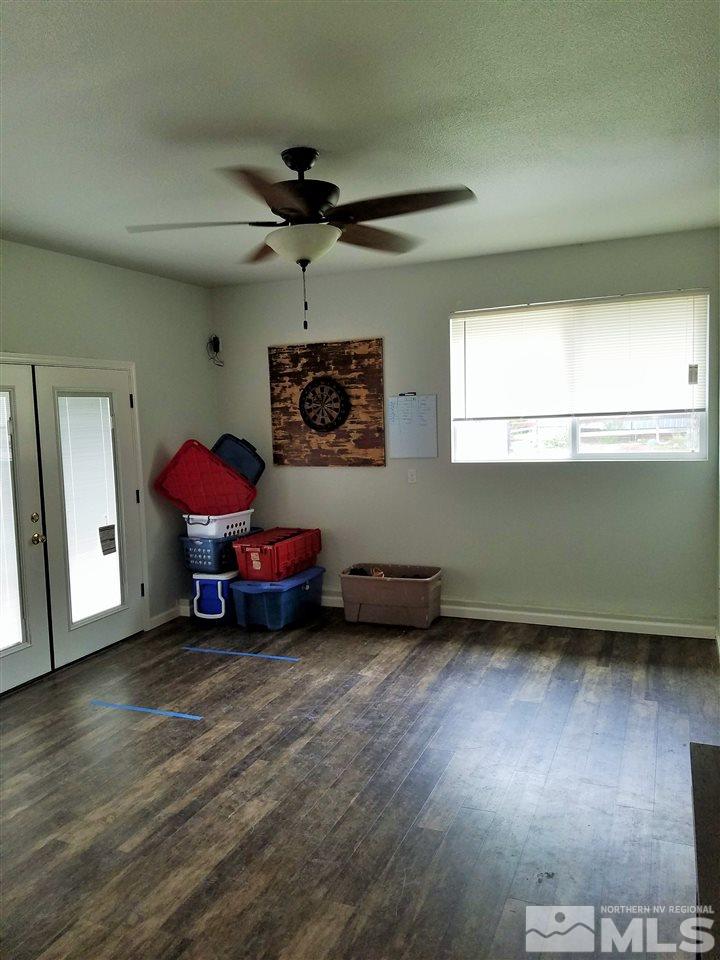 2580 Rice Road Fallon, NV 89406 - Photo 12 of 25 a living room with furniture and a window