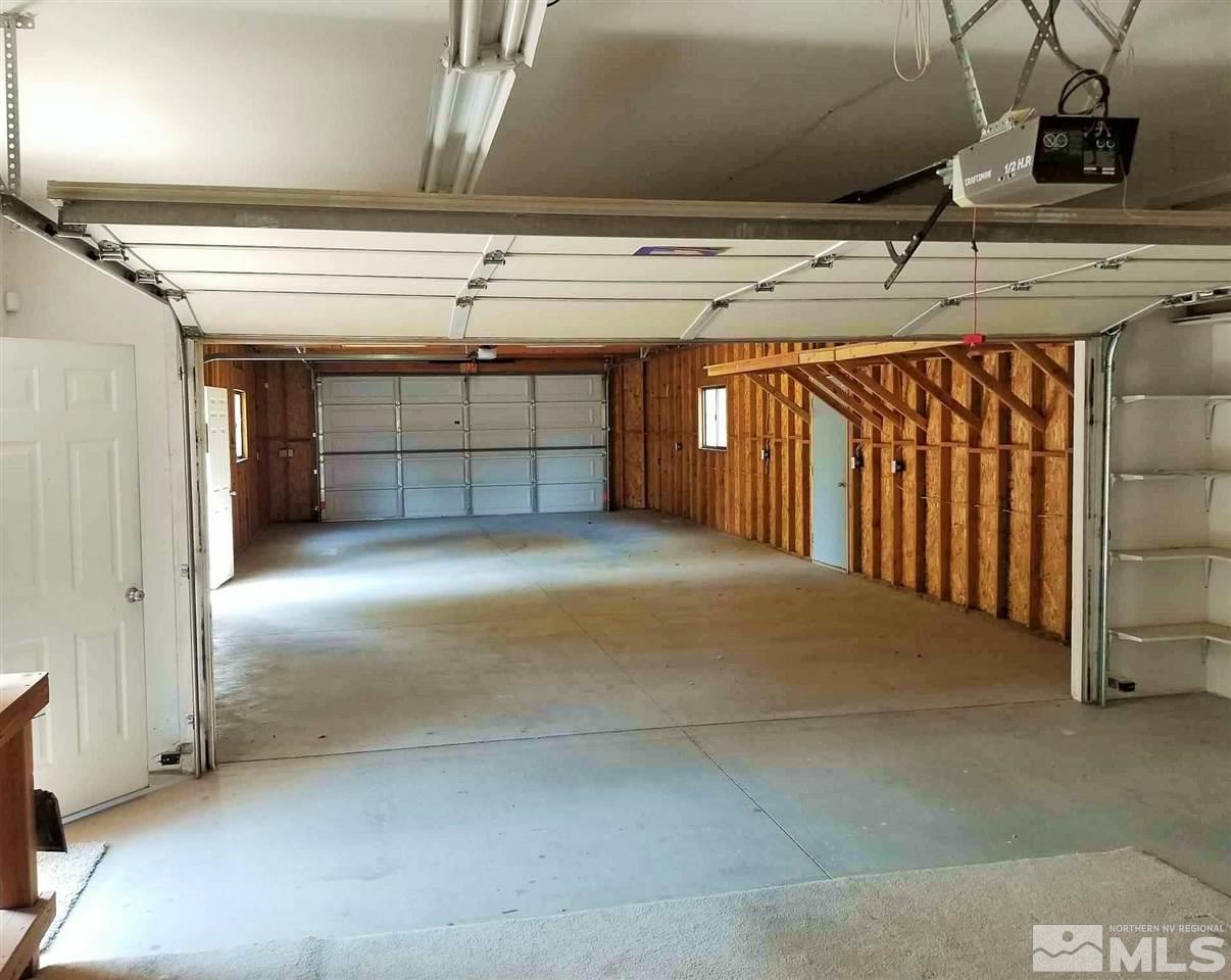 2580 Rice Road Fallon, NV 89406 - Photo 20 of 25 a view of a garage