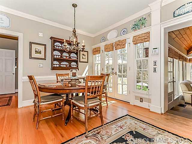 2823 Plantation Road Charlotte, NC 28270 - Photo 6 of 16 Gallery Image 6