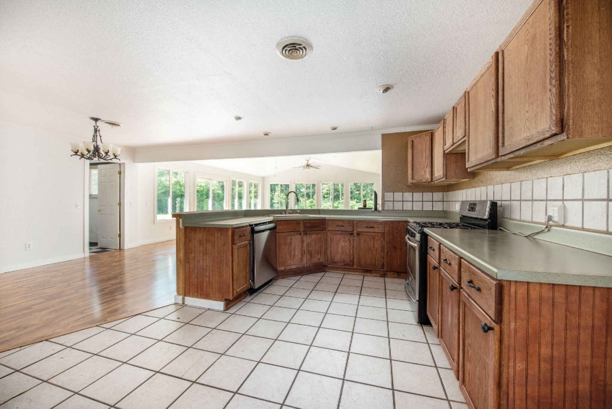 5291 Hoag Road Battle Creek, MI 49015 - Photo 6 of 20 Hoag-Rd_14