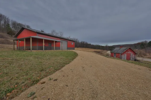 $775,000 | 13376 Quarry Drive, Richland Center, WI 53581