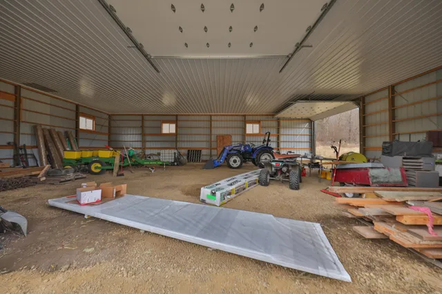 $775,000 | 13376 Quarry Drive, Richland Center, WI 53581