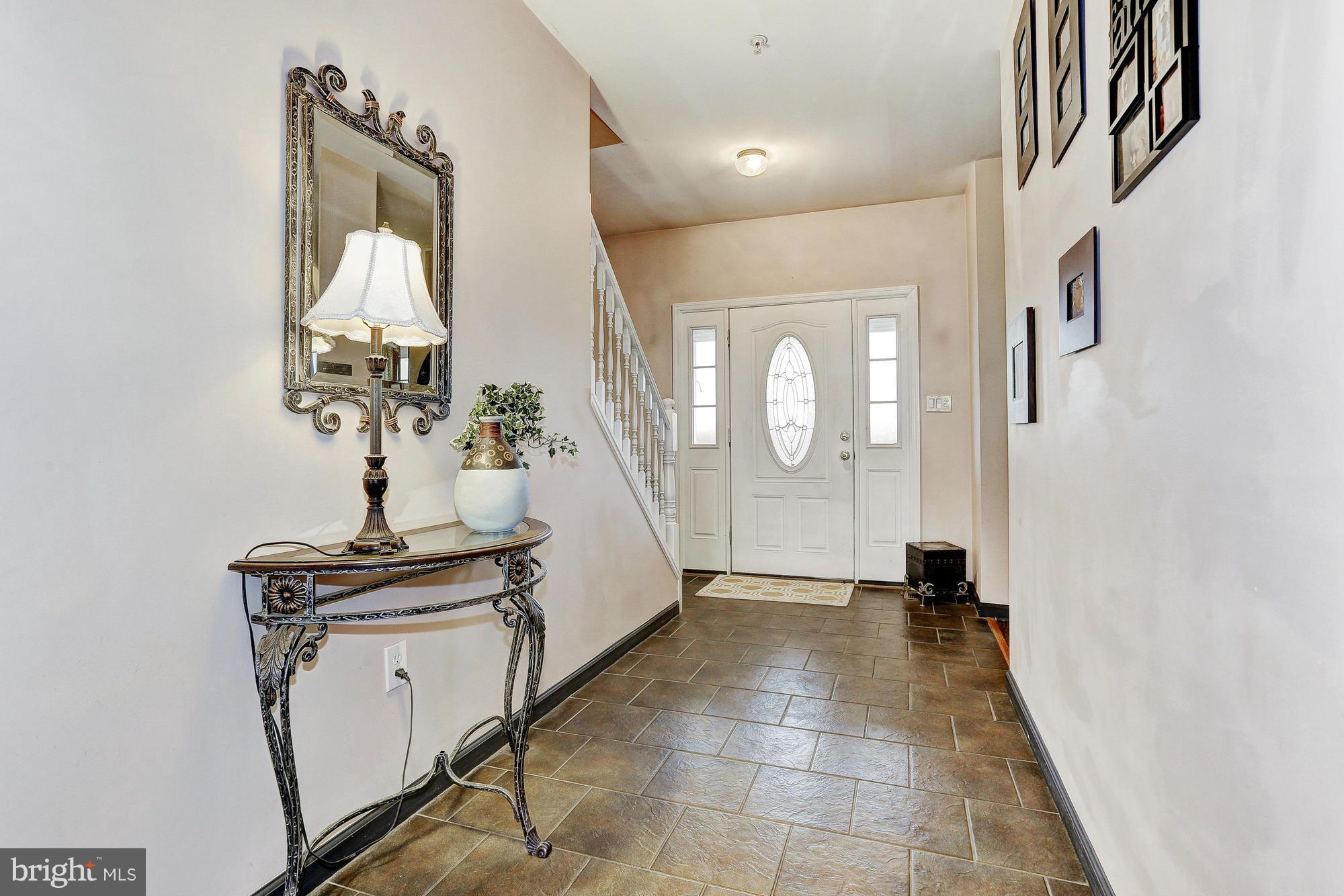 1201 Poole Road Westminster, MD 21157 - Photo 3 of 23 Foyer