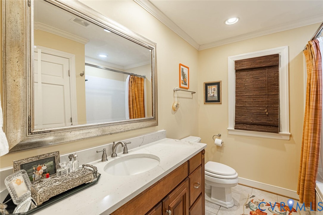 959 Manakin Road Midlothian, VA 23113 - Photo 32 of 50 Hall bathroom on second floor