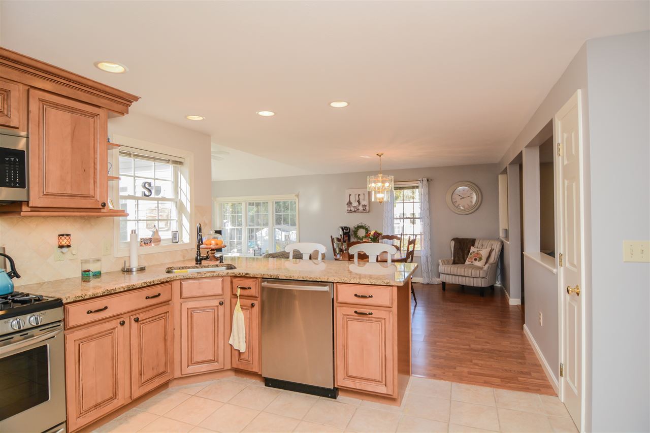 15 Whittier Road Merrimack, NH 03054 - Photo 13 of 40